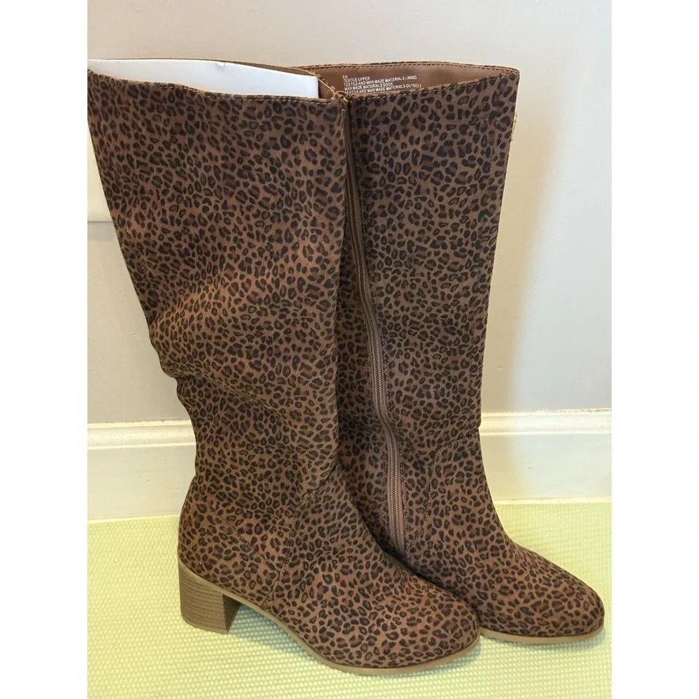 Tall brown Leopard Zip Up Boots Size 6.5 Universal Threads‎ Fall Winter Classic